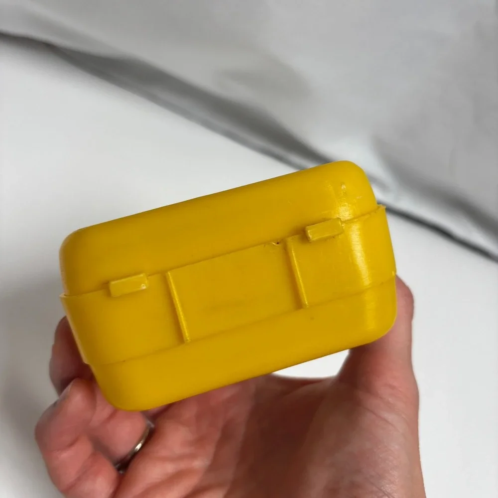 VTG 70s Kenner Sleep Over Dolly Bag 1976 Doll Accessory General Mills Yellow SEE